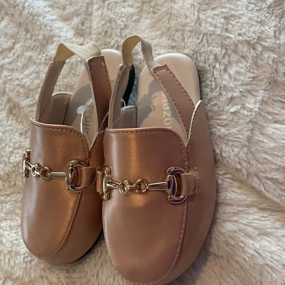 Halozeroo the G inspired sling back.Pearl pink size 21. NWOT - Picture 2 of 10